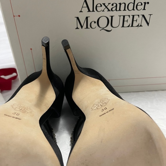Brand New Alexander McQueen Crystal Pumps - Picture 8 of 15